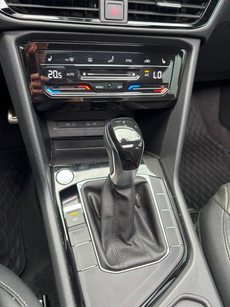 volkswagen taos 1.4 250 tsi total flex highline automatico 4p 202313