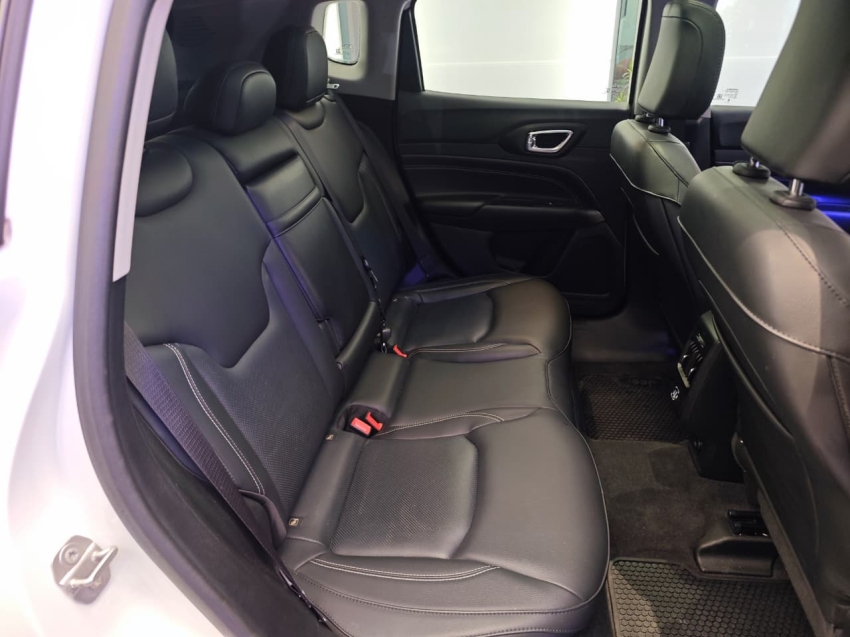 jeep compass 2.0 td350 turbo diesel longitude at9 4p automatico 202313
