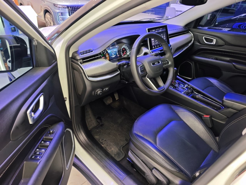 jeep compass 2.0 td350 turbo diesel longitude at9 4p automatico 20239