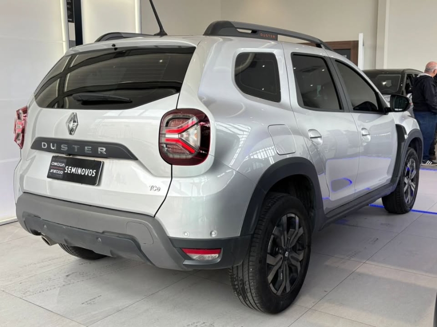 renault duster 1.3 tce flex iconic x-tronic 4p semiautomatico 20223