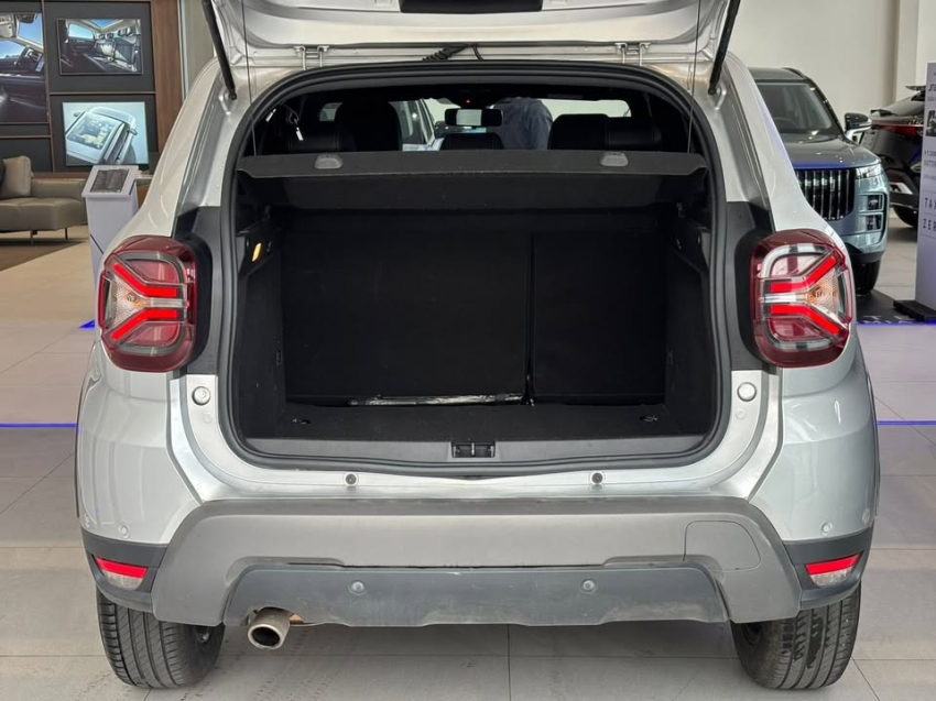 renault duster 1.3 tce flex iconic x-tronic 4p semiautomatico 202211