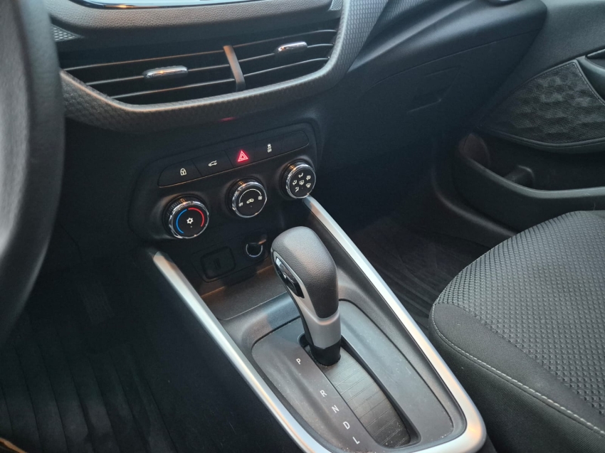chevrolet onix 1.0 turbo flex plus lt automatico 4p 202410