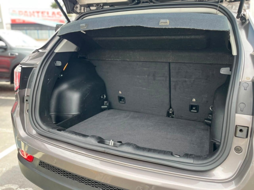 jeep compass 2.0 16v flex longitude automatico 4p 202116