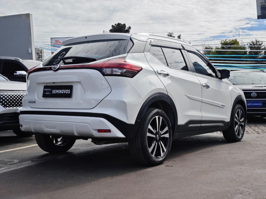 nissan kicks 1.6 16v flexstart exclusive xtronic flex 4p automatico 20223