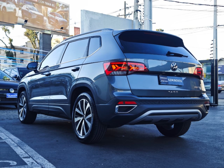 volkswagen taos 1.4 250 tsi total flex comfortline automatico 4p semiautomatico 20243