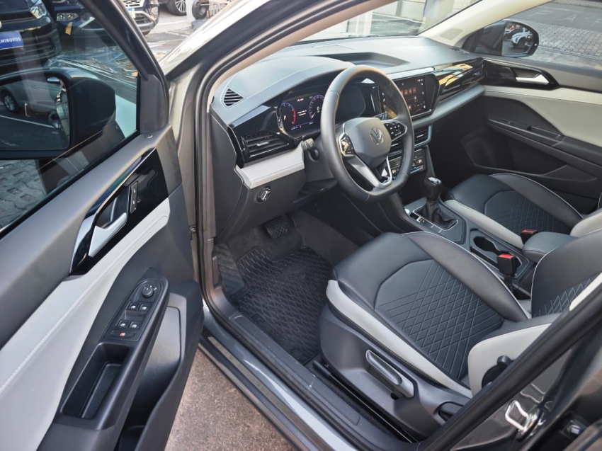 volkswagen taos 1.4 250 tsi total flex comfortline automatico 4p semiautomatico 202410