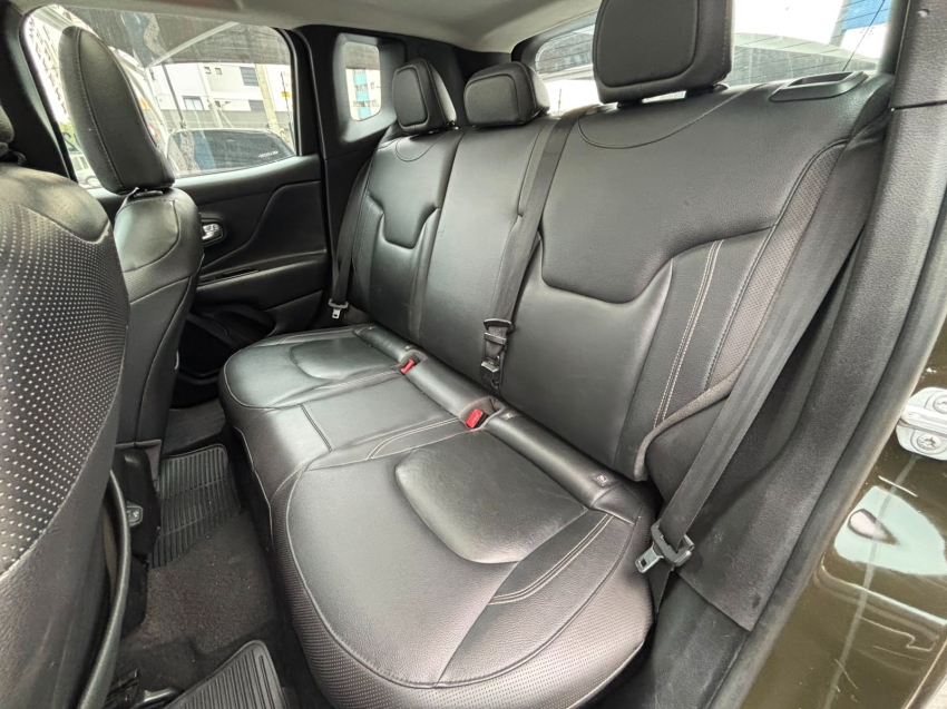 jeep renegade 1.8 16v flex limited 4p automatico 202111