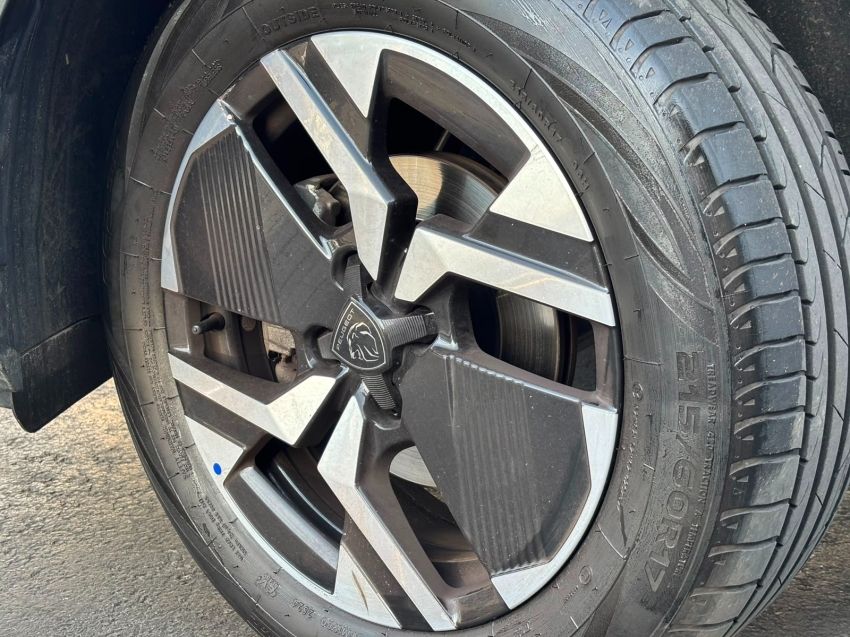 peugeot 2008 1.0 turbo 200 flex gt cvt 4p semiautomatico 202511