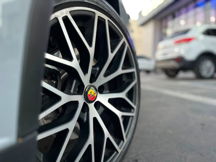 fiat fastback 1.3 turbo 270 flex abarth at6 4p semiautomatico 202518
