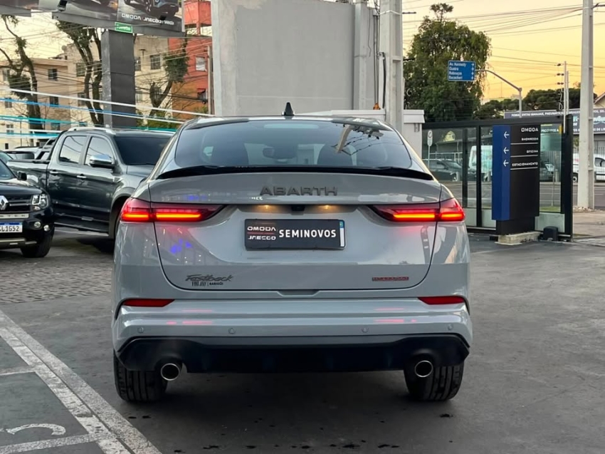 fiat fastback 1.3 turbo 270 flex abarth at6 4p semiautomatico 20254