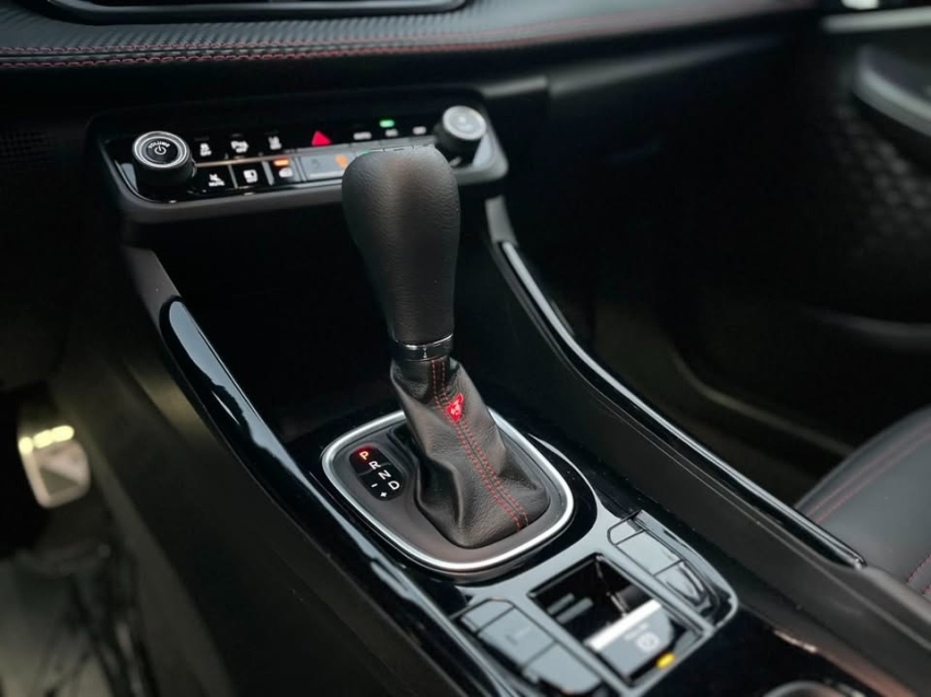 fiat fastback 1.3 turbo 270 flex abarth at6 4p semiautomatico 20259