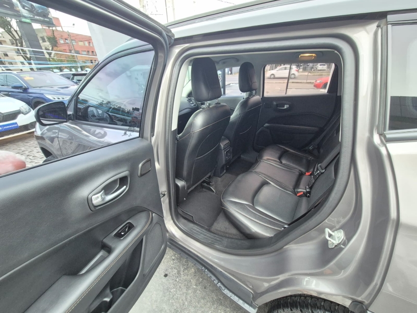 jeep compass 2.0 16v flex longitude automatico 4p 202112