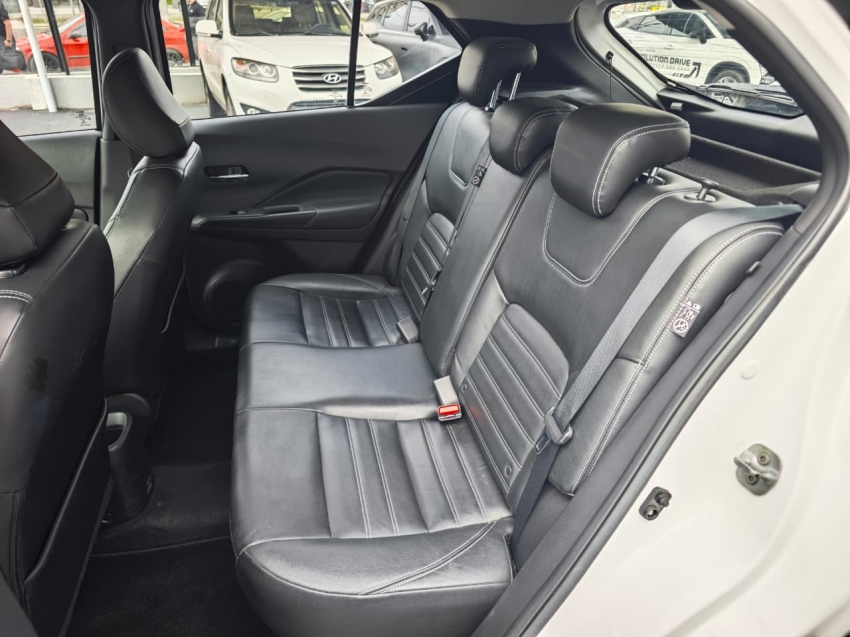 nissan kicks 1.6 16v flexstart sl 4p xtronic flex automatico 201712