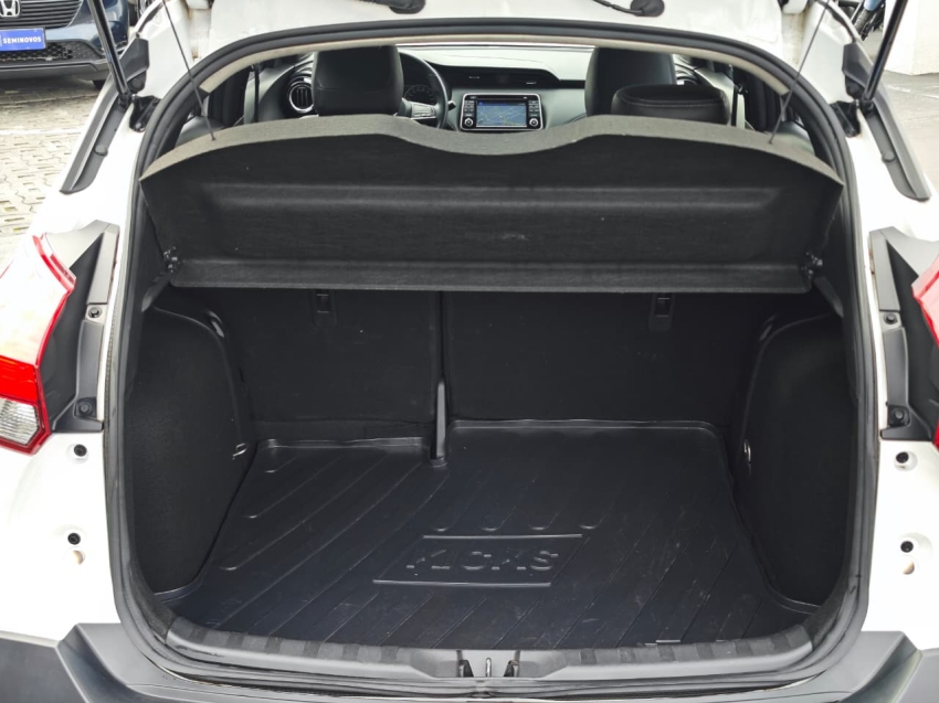 nissan kicks 1.6 16v flexstart sl 4p xtronic flex automatico 201714