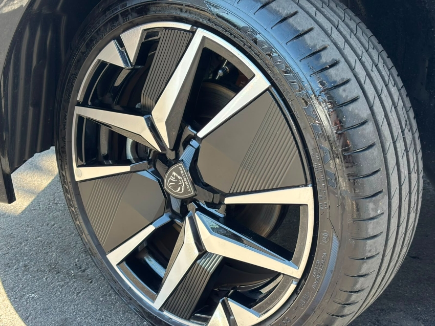 peugeot 208 1.0 turbo 200 hybrid gt cvt hibrido 4p automatico 202615