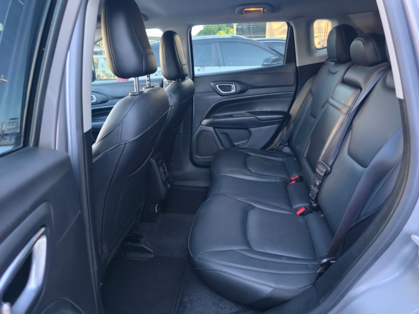jeep compass 1.3 t270 turbo flex longitude at6 4p semiautomatico 202212