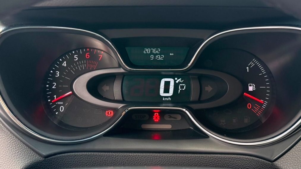 renault captur 1.6 16v sce flex bose x-tronic 4p automatico 20216