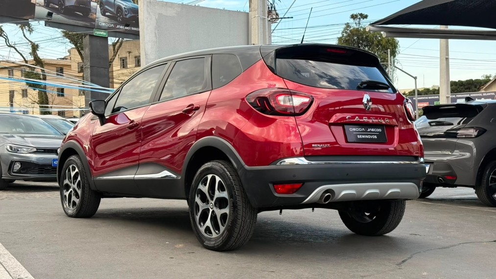 renault captur 1.6 16v sce flex bose x-tronic 4p automatico 20215