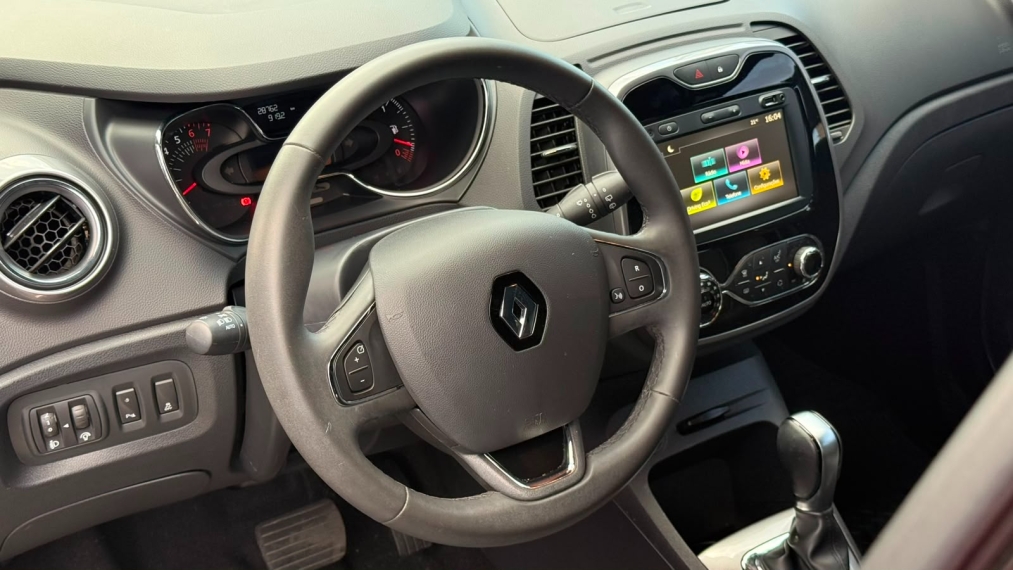 renault captur 1.6 16v sce flex bose x-tronic 4p automatico 20217