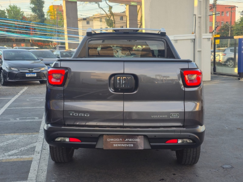 fiat toro 2.0 16v turbo diesel volcano 4wd at9 4p automatico 20243
