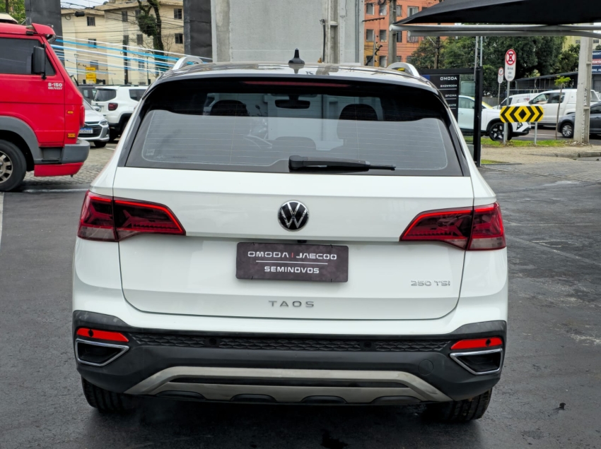 volkswagen taos 1.4 250 tsi total flex highline automatico 4p 20223