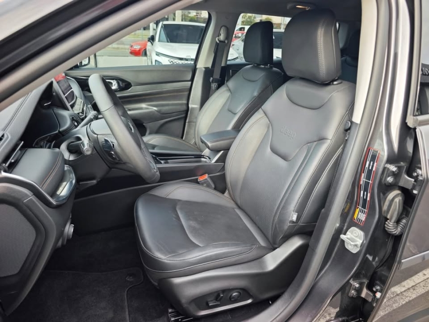 jeep compass 1.3 t270 turbo flex limited at6 4p automatico 202511