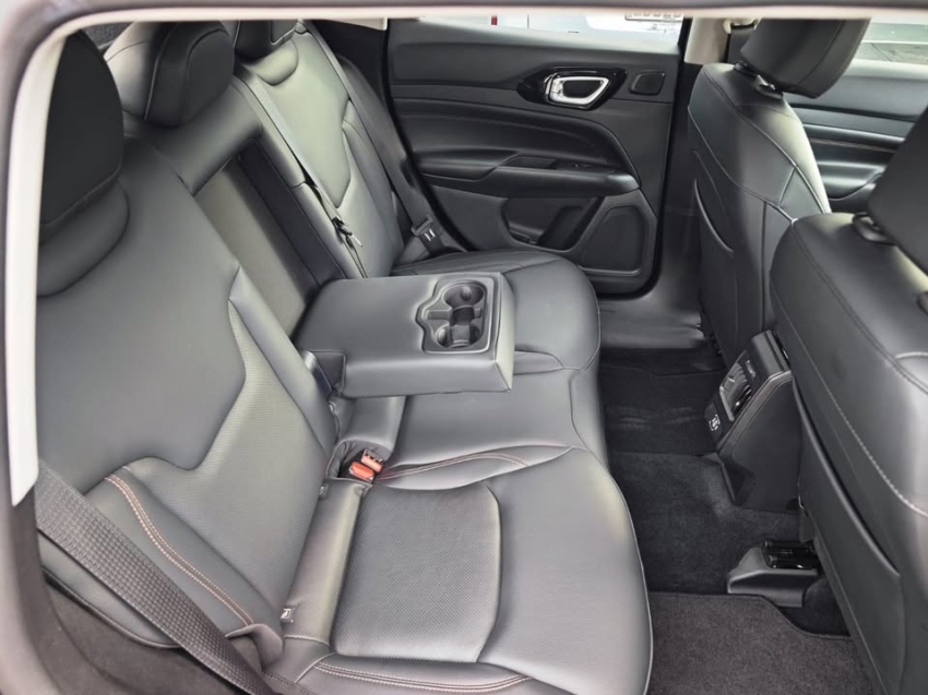 jeep compass 1.3 t270 turbo flex limited at6 4p automatico 202512