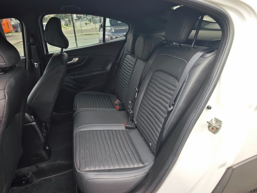 fiat fastback 1.0 turbo 200 flex impetus cvt 4p automatico 202313