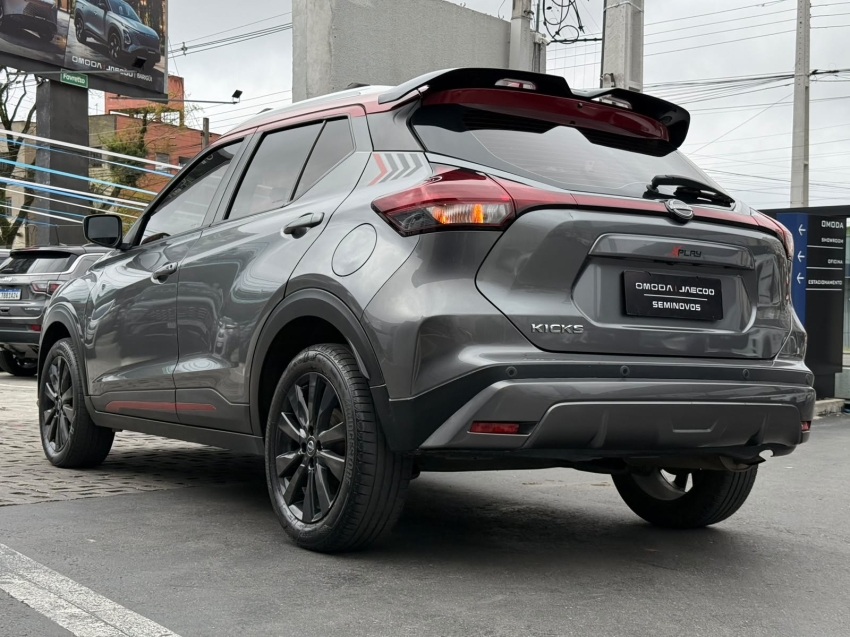 nissan kicks 1.6 16v flexstart xplay xtronic flex 4p automatico 20235