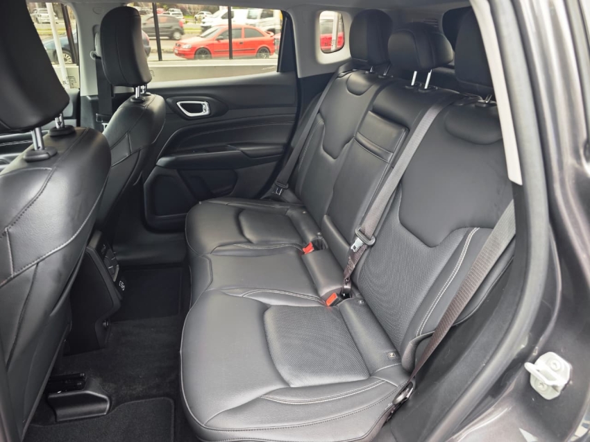 jeep compass 1.3 t270 turbo flex longitude at6 4p automatico 202311