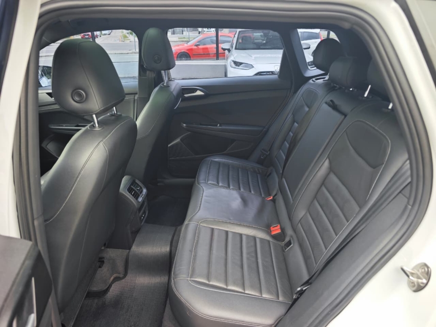 volkswagen taos 1.4 250 tsi total flex highline automatico 4p 202310