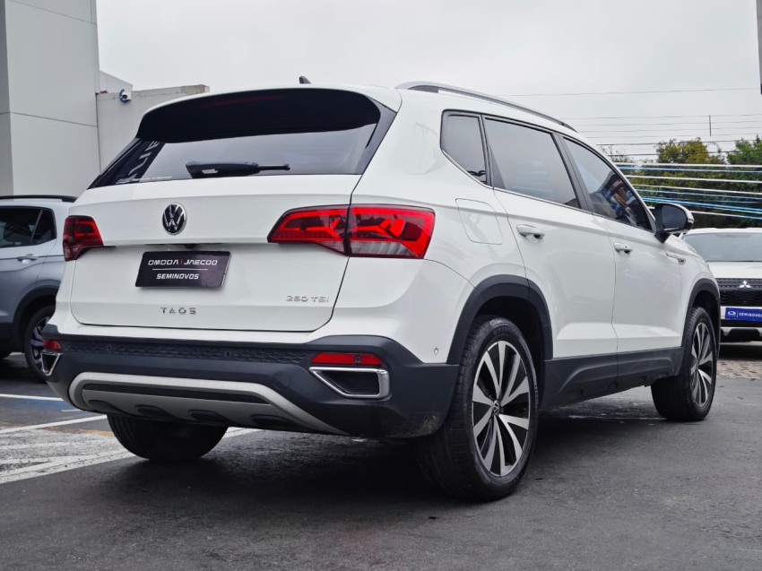 volkswagen taos 1.4 250 tsi total flex highline automatico 4p 20233
