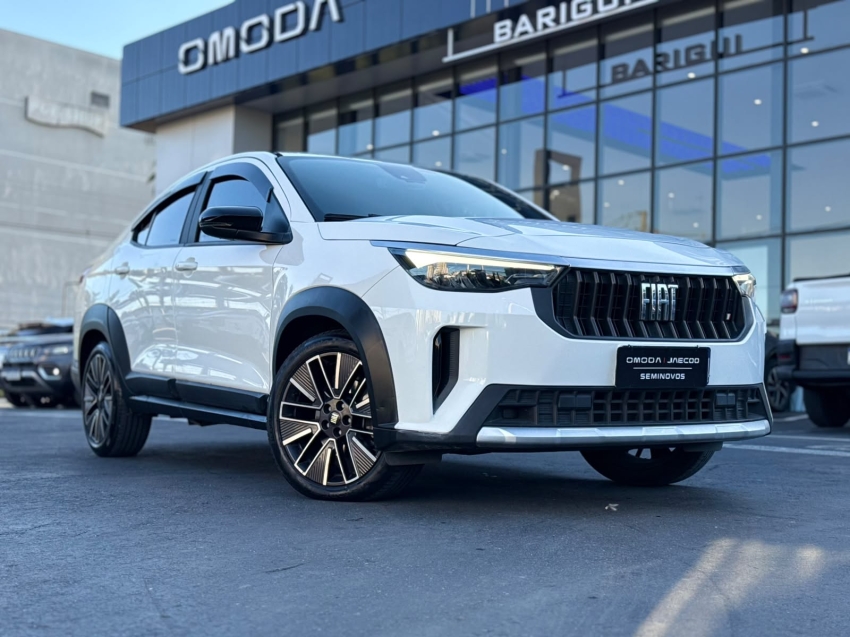 fiat fastback hibrido automatico 2025/260