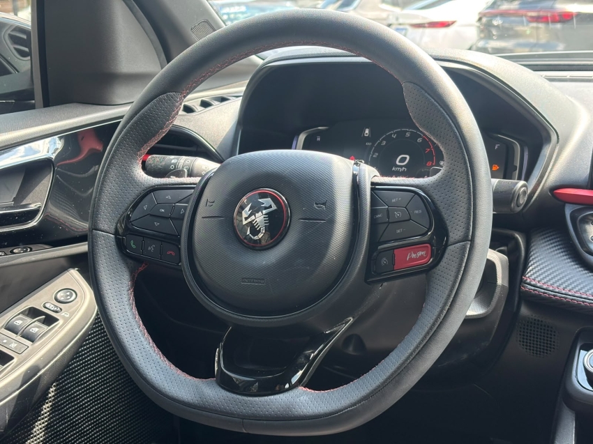fiat fastback 1.3 turbo 270 flex abarth at6 4p automatico 20258
