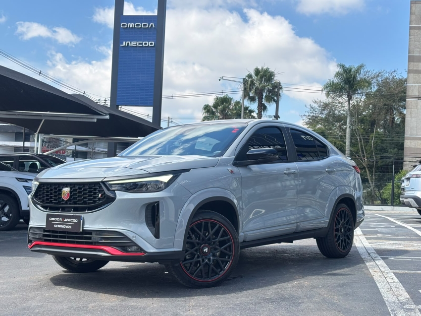 fiat fastback 1.3 turbo 270 flex abarth at6 4p automatico 20252