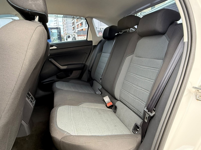 volkswagen nivus 1.0 200 tsi total flex comfortline automatico 4p 202410