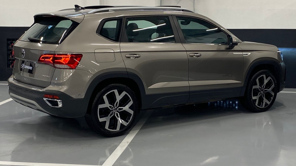 volkswagen taos 1.4 250 tsi total flex highline automatico 1.3 4p 2024
