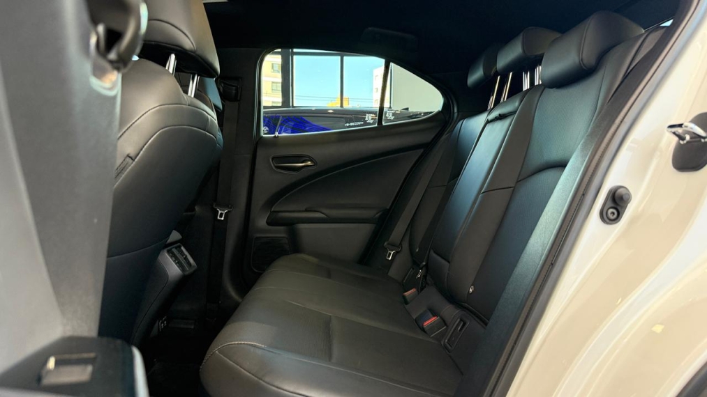 lexus ux 250h 2.0 vvt-i hybrid luxury cvt hibrido 4p automatico 2019