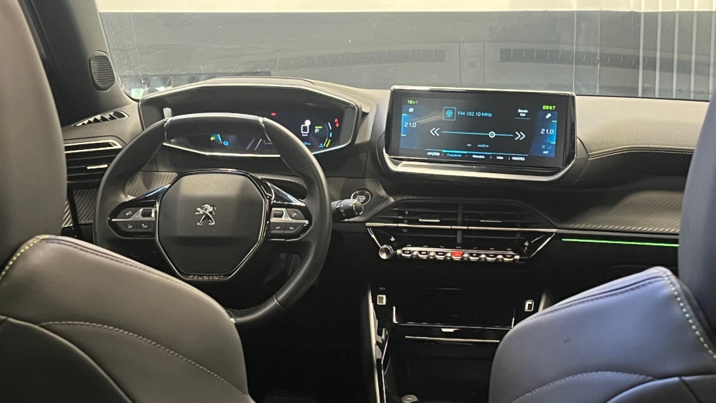peugeot e-2008 50 kw eletrico e-gt 1.9 4p automatico 2023