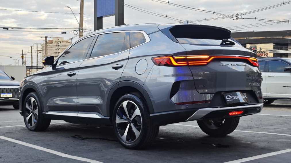 byd song plus 1.5 dm-i hibrido automatico 4p 2025
