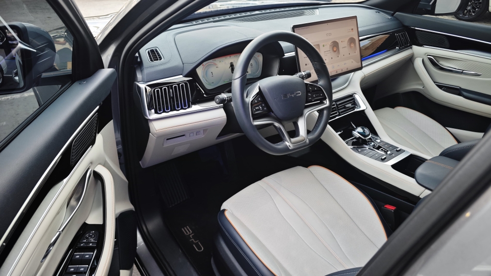 byd song plus 1.5 dm-i hibrido automatico 4p 2025