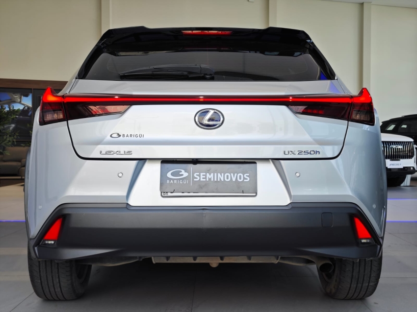 lexus ux 250h 2.0 vvt-i hybrid dynamic cvt hibrido 4p automatico 2019