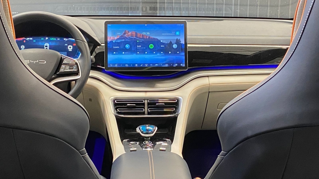 byd song plus 1.5 dm-i hibrido automatico 4p 2024