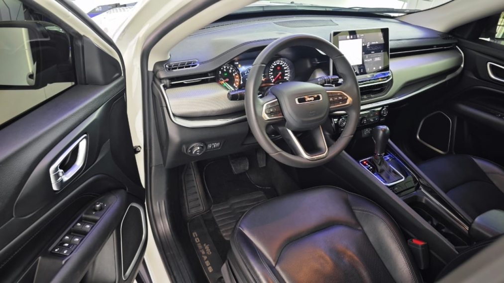 jeep compass 1.3 flex automatico 20228