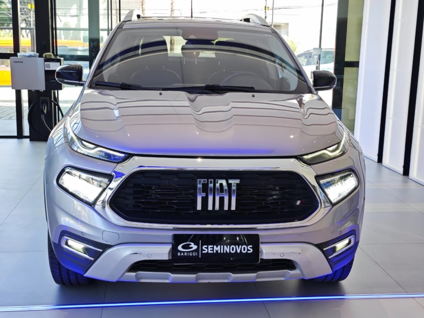 fiat toro 2.0 16v turbo diesel volcano 4wd at9 4p automatico 2024