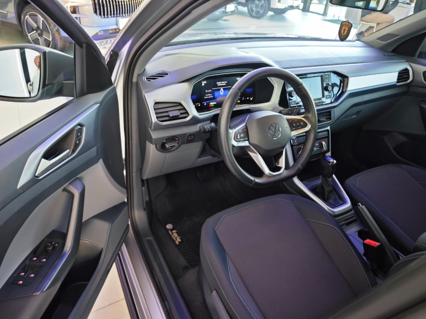 volkswagen t-cross 1.0 200 tsi total flex automatico 4p 2024