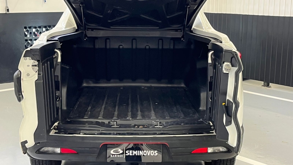 fiat toro 2.0 16v turbo diesel ultra 4wd at9 4p automatico 2022