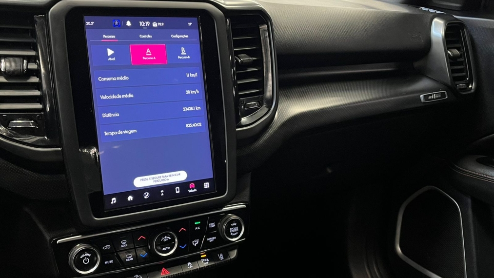 fiat toro 2.0 16v turbo diesel ultra 4wd at9 4p automatico 2022