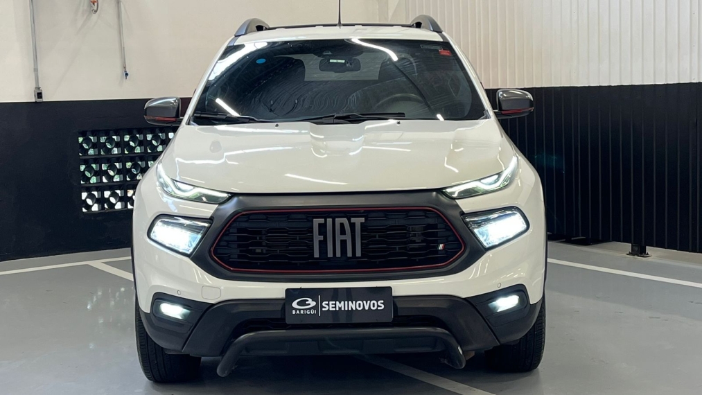 fiat toro 2.0 16v turbo diesel ultra 4wd at9 4p automatico 2022