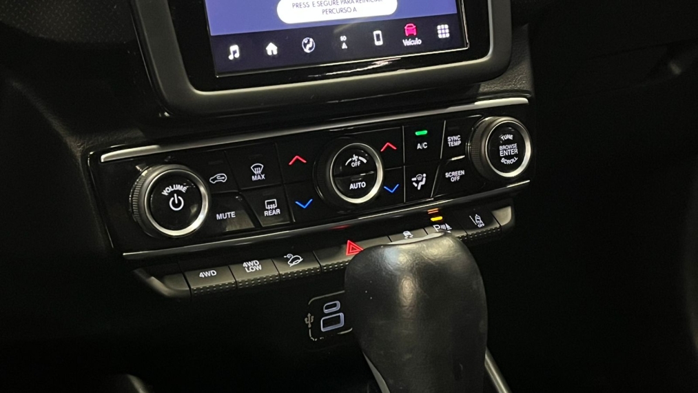 fiat toro 2.0 16v turbo diesel ultra 4wd at9 4p automatico 2022